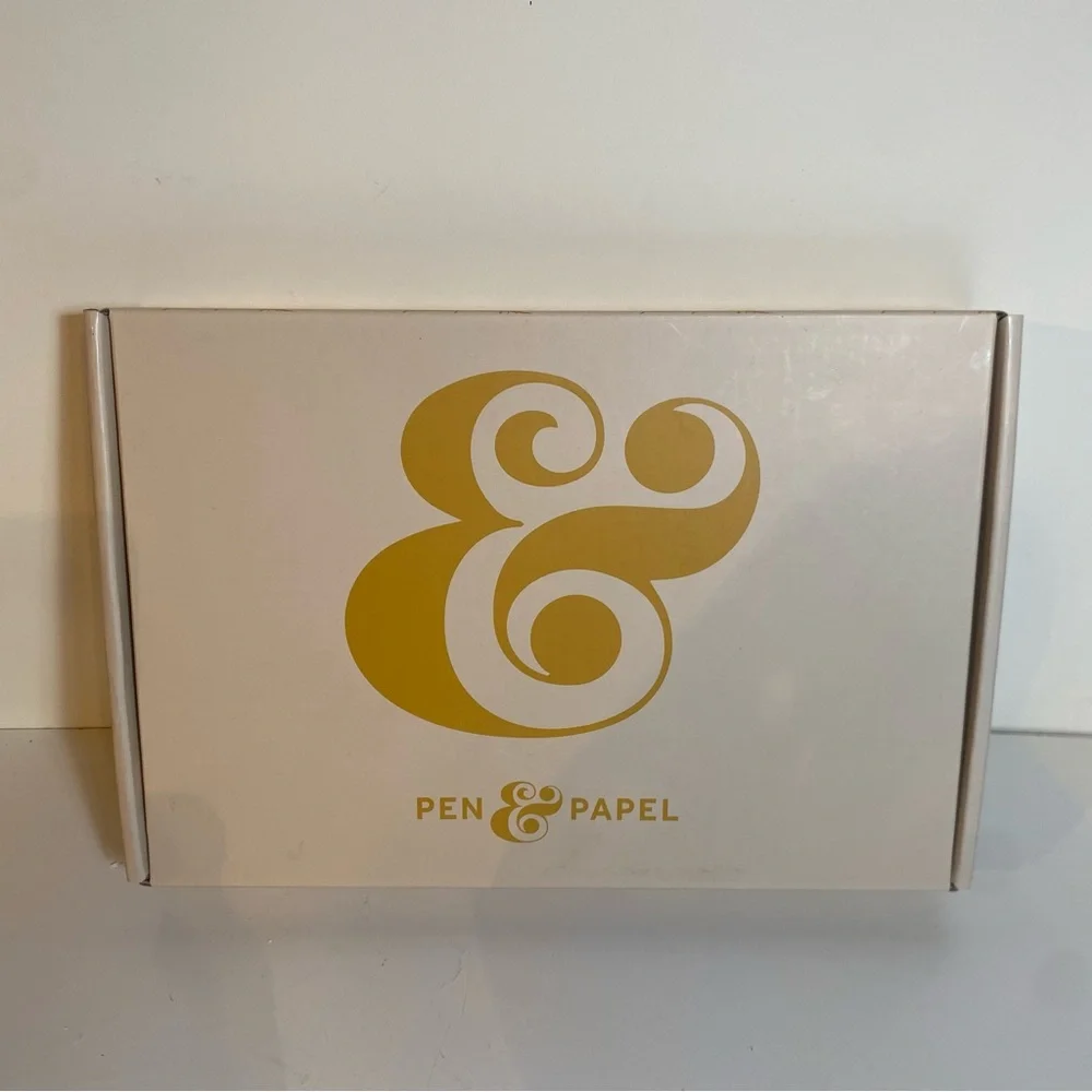 Pen & Papel 2026 Limited Edition Stay Golden Planner
